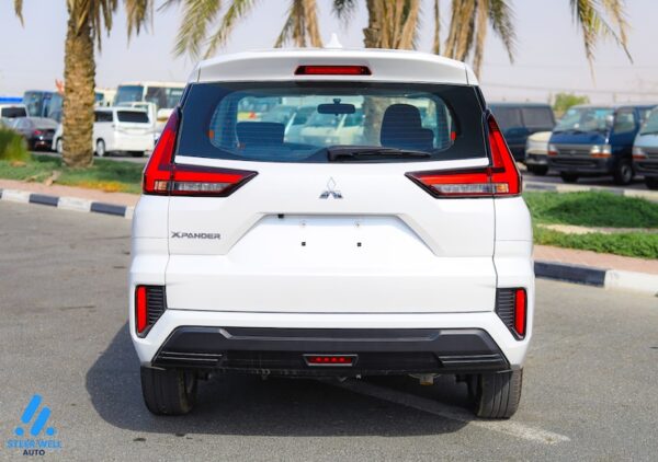 2024 Mitsubishi Xpander Mid - Line 1.5L SUV FWD 5 Doors PRT AT - Book Now for Export!n - Image 12